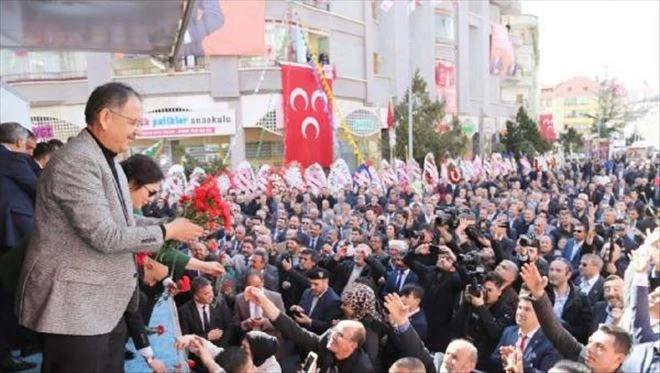 AK Parti Ankara Büyükşehir Belediye Başkan Adayı Mehmet Özhaseki,