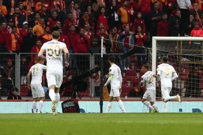 Galatasaray - İstikbal Mobilya Kayserispor (FOTOĞRAFLAR)