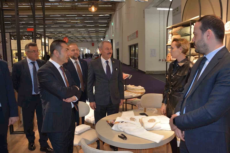 DTO Başkanı Erdoğan, Almanya fuarında sektör temsilcileriyle buluştu
