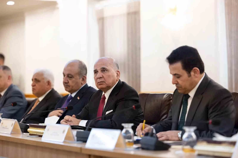 Bakan Fidan, Bakan Güler ve MİT Başkanı Kalın’ın Irak’ta katıldığı güvenlik zirvesi başladı
