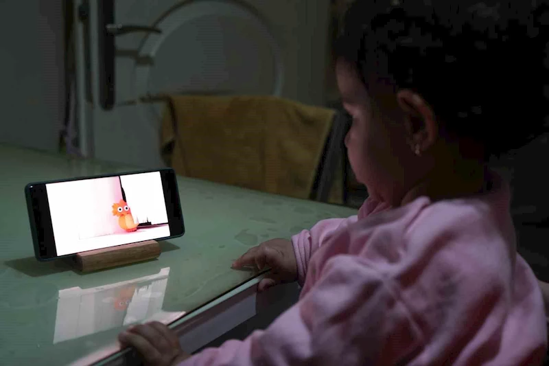 Çocuğu susturmada kullanılan ‘ekran’, beyinde kalıcı hasar bırakıyor
