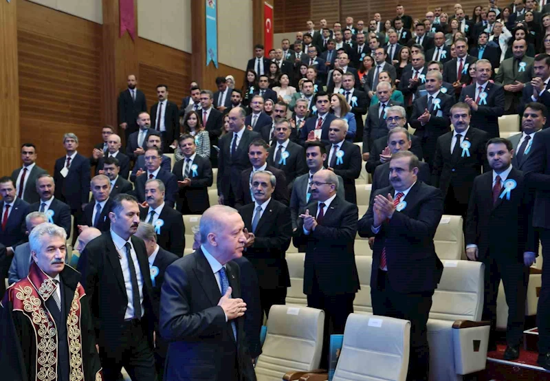Cumhurbaşkanı Erdoğan’dan anayasa mesajı
