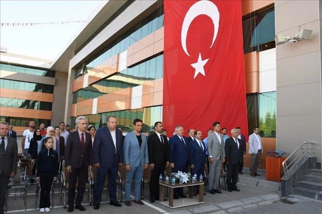 ÖZEL KAYSERİ OSB TEKNİK KOLEJİ´NDE YENİ EĞİTİM VE ÖĞRETİM YILI