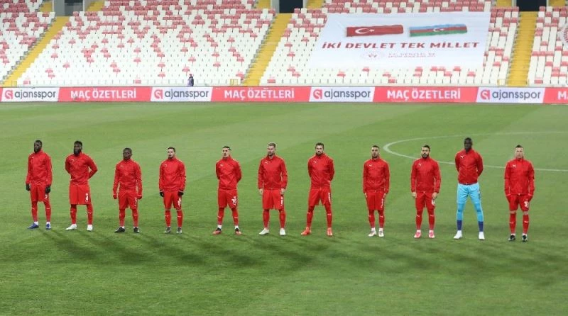 Sivasspor’da Kasımpaşa maçı kamp kadrosu açıklandı