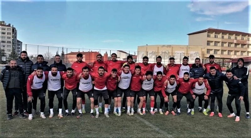 Nevşehir Belediyespor, 5 futbolcuyu daha kadrosuna kattı 