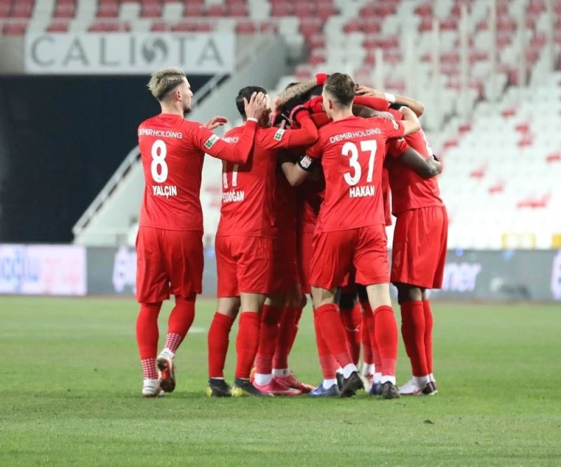 Sivasspor’da 5 eksik var!
