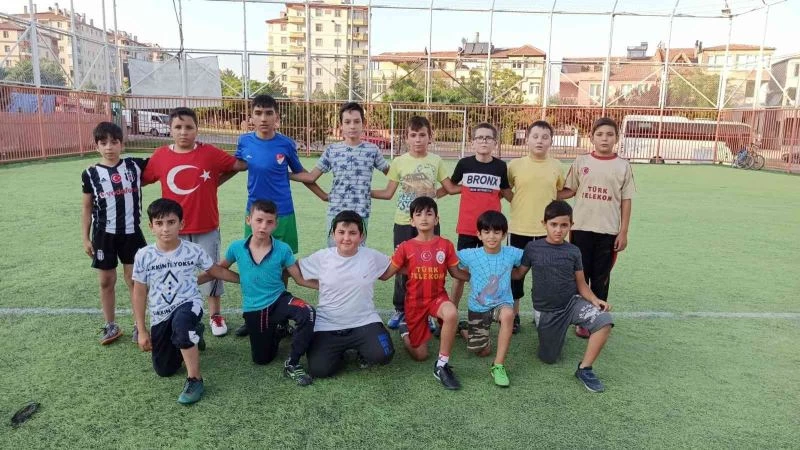 Melikgazi Futbol Okulunun öğrencileri kapanış turnuvası düzenleyecek