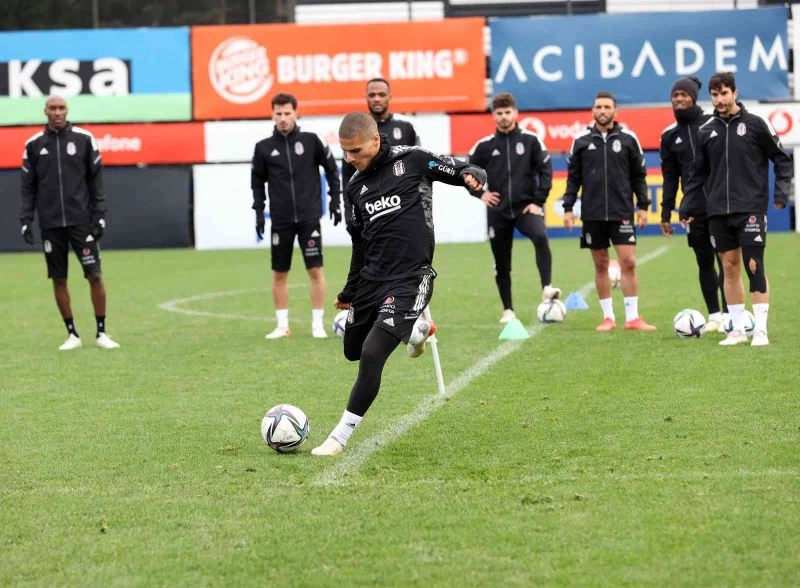 Beşiktaş Kasımpaşa hazırlıklarını sürdürüyor 