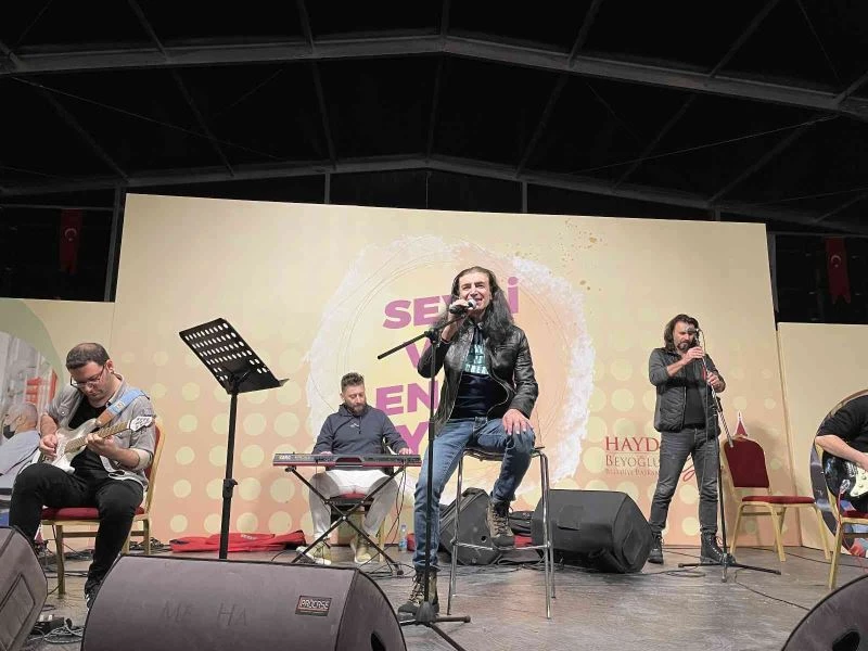 Beyoğlu’nda Murat Kekilli konseri