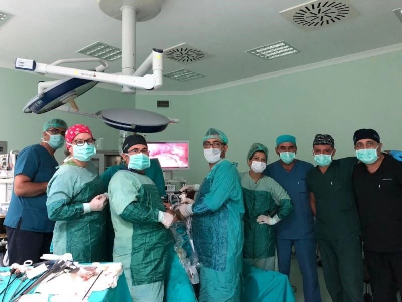 Nevşehir Devlet Hastanesi ilk kapalı tüp mide ameliyatını yaptı 