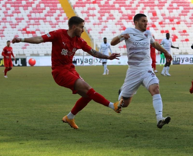 Süper Lig: DG Sivasspor- A.Hatayspor maçı golsüz devam ediyor 