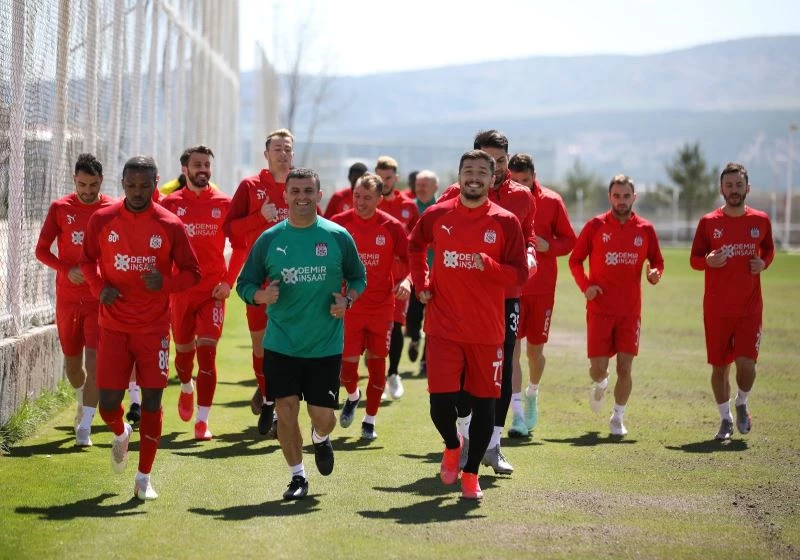 Sivasspor, Denizlispor maçı hazırlıklarını tamamladı