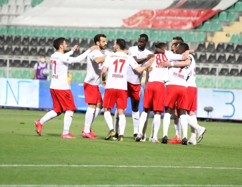Sivasspor 14 maçta 28 puan topladı