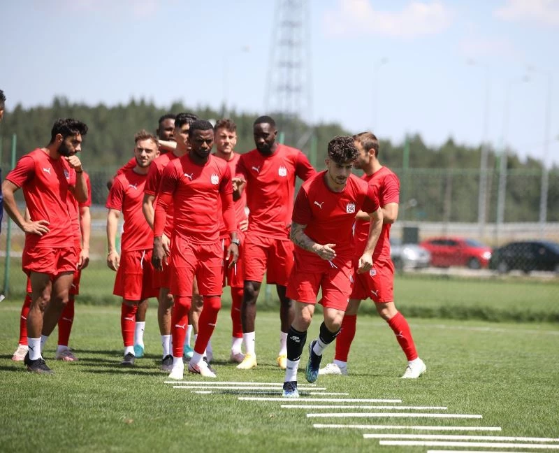 Sivasspor Petrocub maçına hazırlık yapıyor 