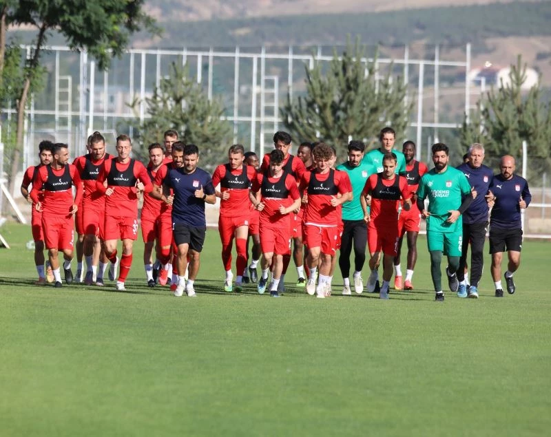 Sivasspor, Dinamo Batumi maçına hazırlanıyor