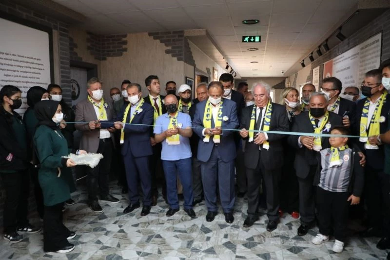 Başkan Palancıoğlu Kayseri Lisesi mezunları ile görüştü 