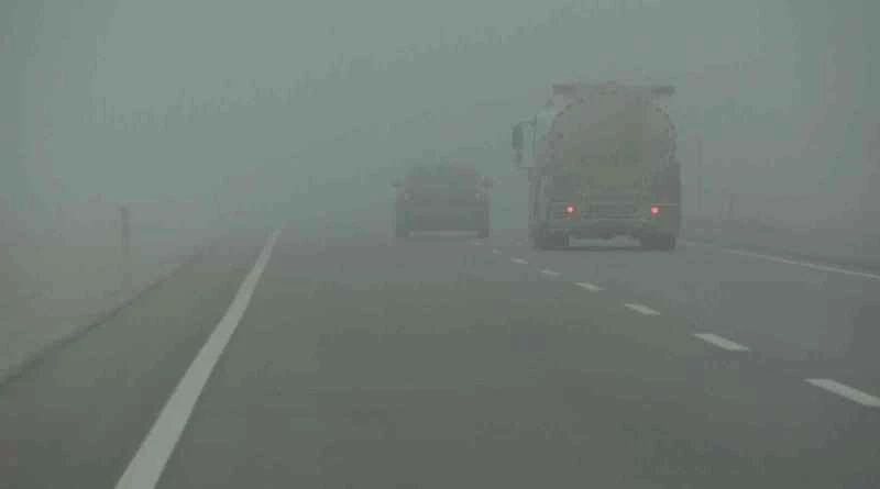 Aksaray’da yoğun sis etkili oldu