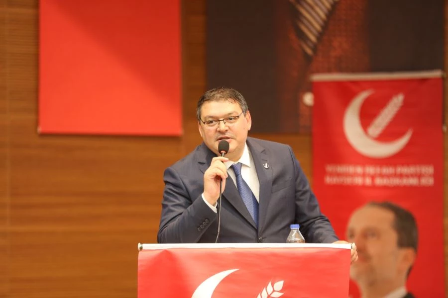 YRP Kayseri Başkanı Narin Berat Kandilini kutladı 
