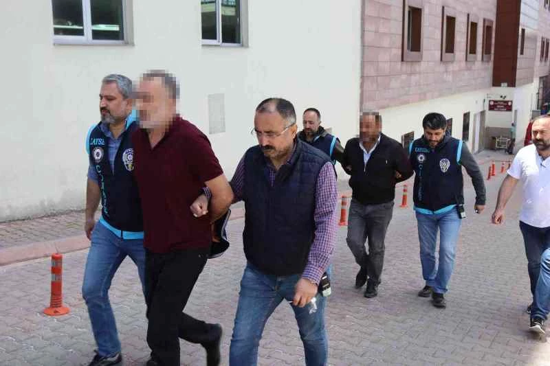 Kayseri’deki kahvehaneci cinayetinde 2 kişi adliyeye sevk edildi