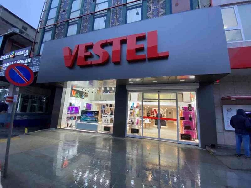 Vestel İstanbul’a 3 yeni mağaza açtı
