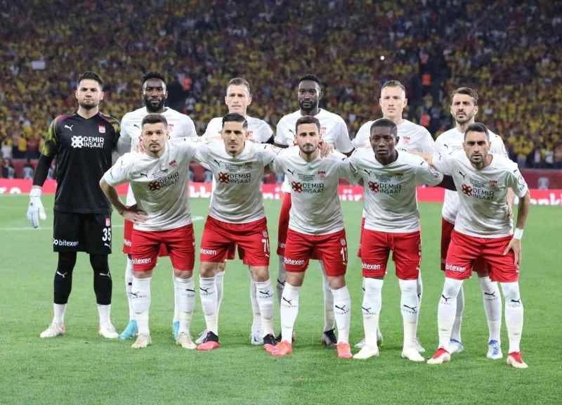 Sivasspor ile Trabzon Süper Kupa’da mücadele edecek