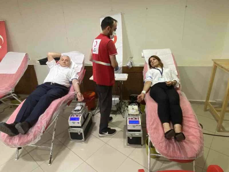 Kartal Belediyesi’nde ’Kan ve Kök Hücre Bağışı’ kampanyası açıldı