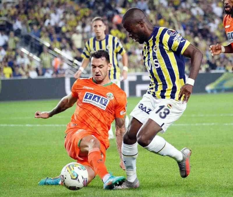 Fenerbahçe: 5 - Corendon Antalyaspor: 0 (Maç sonucu)