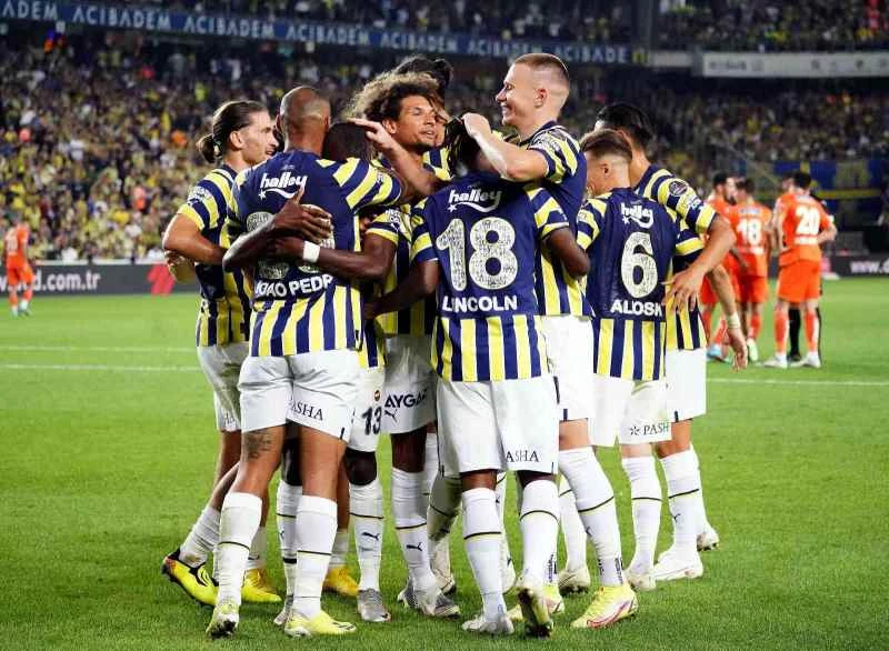 Fenerbahçe’den farklı galibiyet