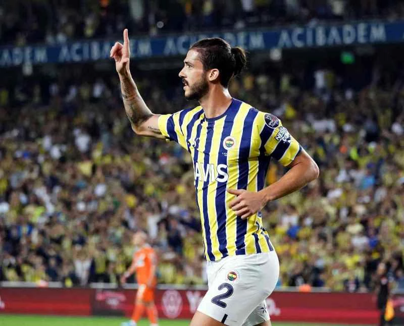 Fenerbahçe: 3 - Corendon Antalyaspor: 0 (İlk yarı)