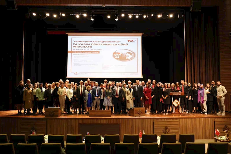 HKÜ’de duygulandıran ‘Öğretmenler Günü’ programı
