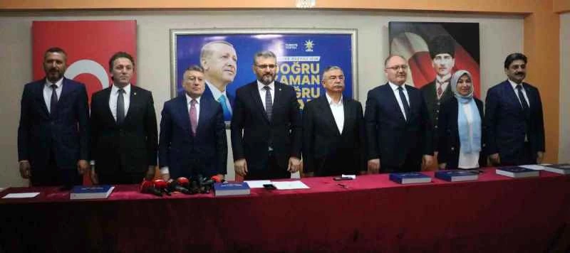 Ak Parti Sivas Milletvekili adaylarını kamuoyuna tanıttı

