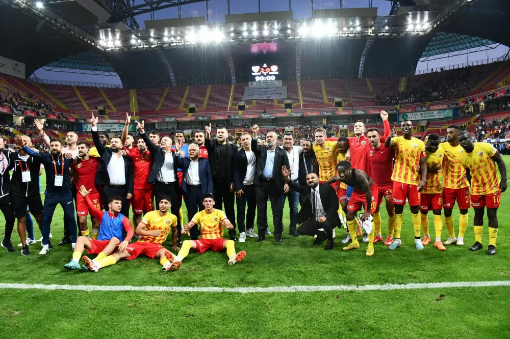 Kapalı Kale Baki Ersoy