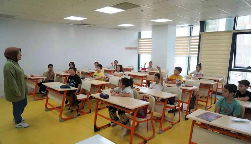 Bilgievlerinde donanımlı eğitim
