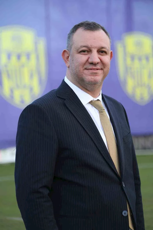 İsmail Mert Fırat: 