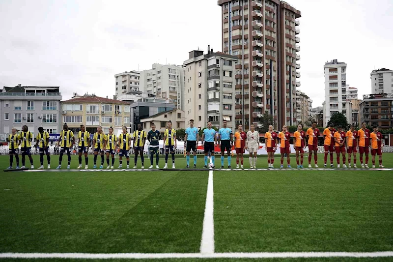 Kadın futbolda derbinin kazananı Fenerbahçe
