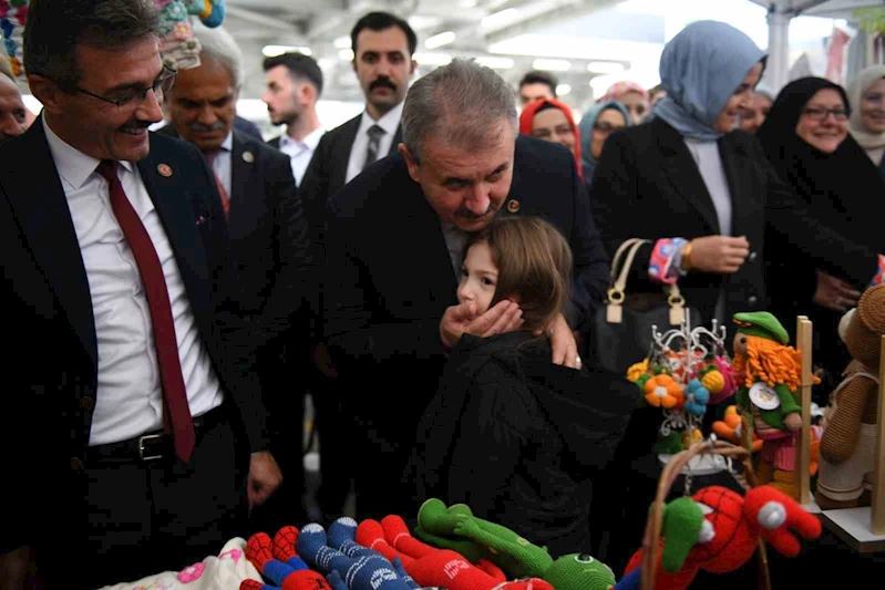 Erenler’de tamamlanan projeler açıldı,yapılacak olan projeler tanıtıldı
