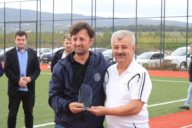 Gönen’de yeni spor tesisleri törenle hizmete açıldı
