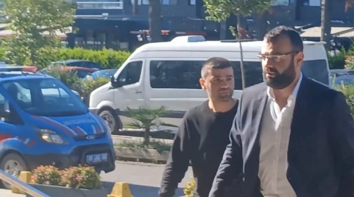 Ogün Samast İstanbul’da görülen duruşmaya katılmak üzere Trabzon Adliyesi’ne geldi
