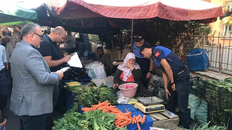 Semt pazarlarında teraziler denetlendi
