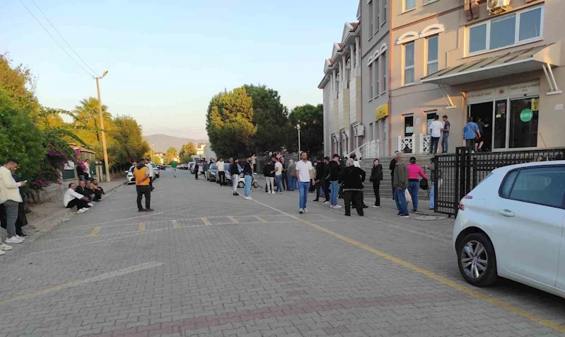 Fethiye merkezli yasa dışı bahis operasyonu: 35 gözaltı
