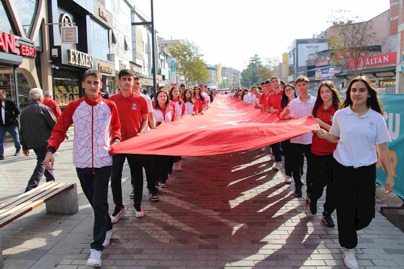 Düzce’de Amatör Spor Haftası yürüyüşle başladı
