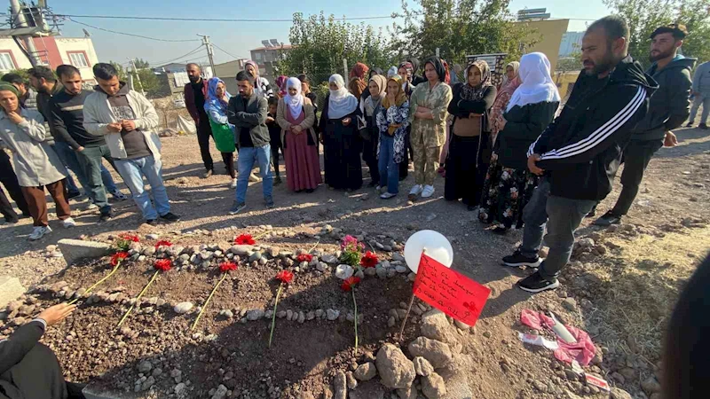 Diyarbakır’da ameliyat öncesi hayatını kaybeden Damla’dan geriye söylediği şarkılar kaldı
