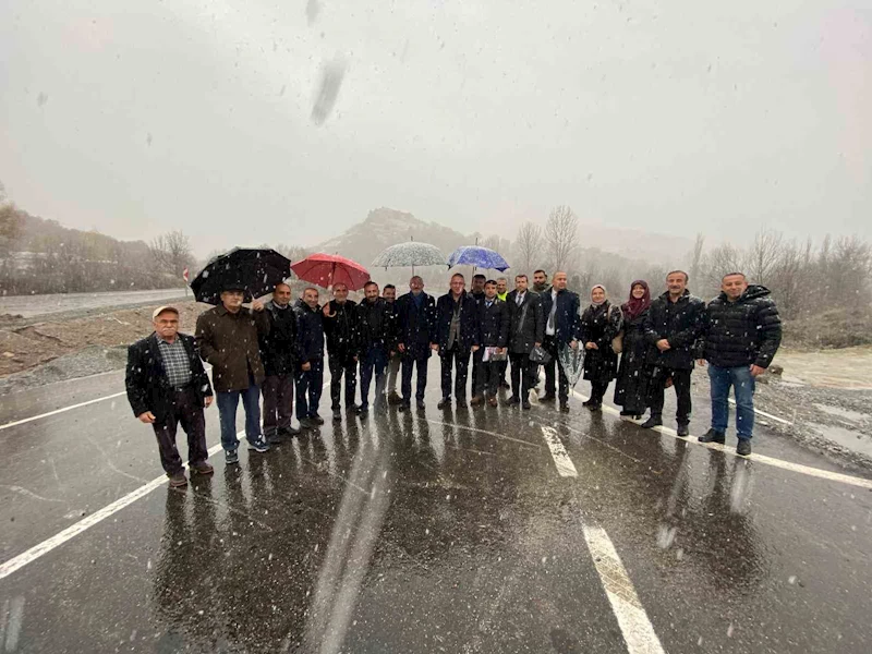 Kütahya’da Domaniç-Tavşanlı Karayolu’nun en zor ve tehlikeli kısmı olan 6,2 kilometrelik kısmı törenle trafiğe açıldı
