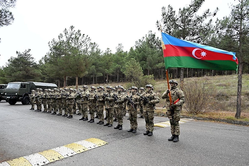 İran ile Azerbaycan’dan askeri tatbikat
