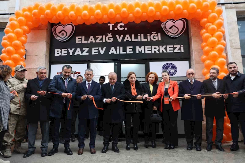 Elazığ’da Beyaz Ev Aile Merkezi hizmete girdi
