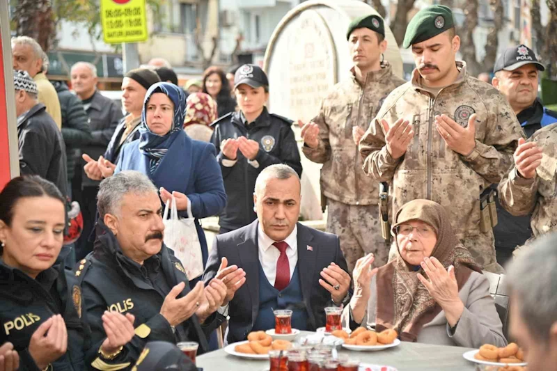 Manisalı Şehitler Hikmet Onan ve Hasan Akoral dualarla anıldı
