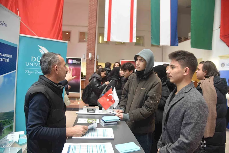 Düzce Üniversitesi Eskişehir’de tanıtıldı
