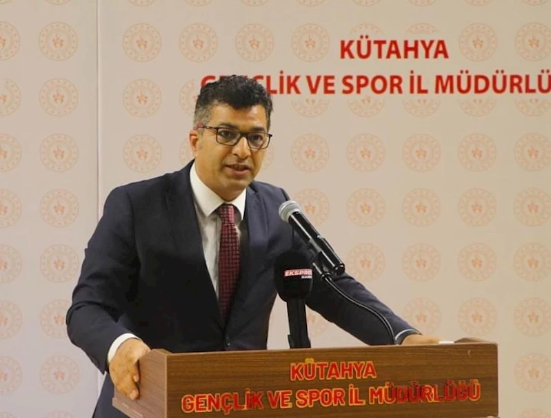 Müdür Bülent Küçük: 