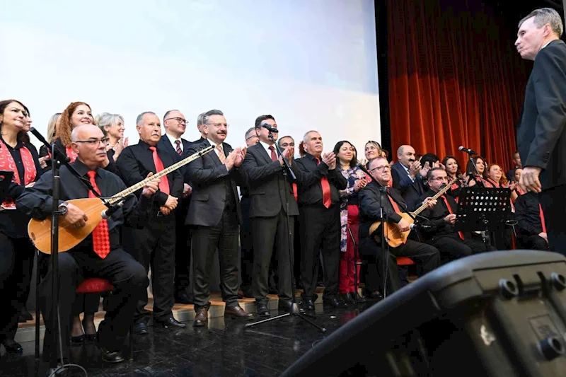 Öğretmenlerden coşkulu konser
