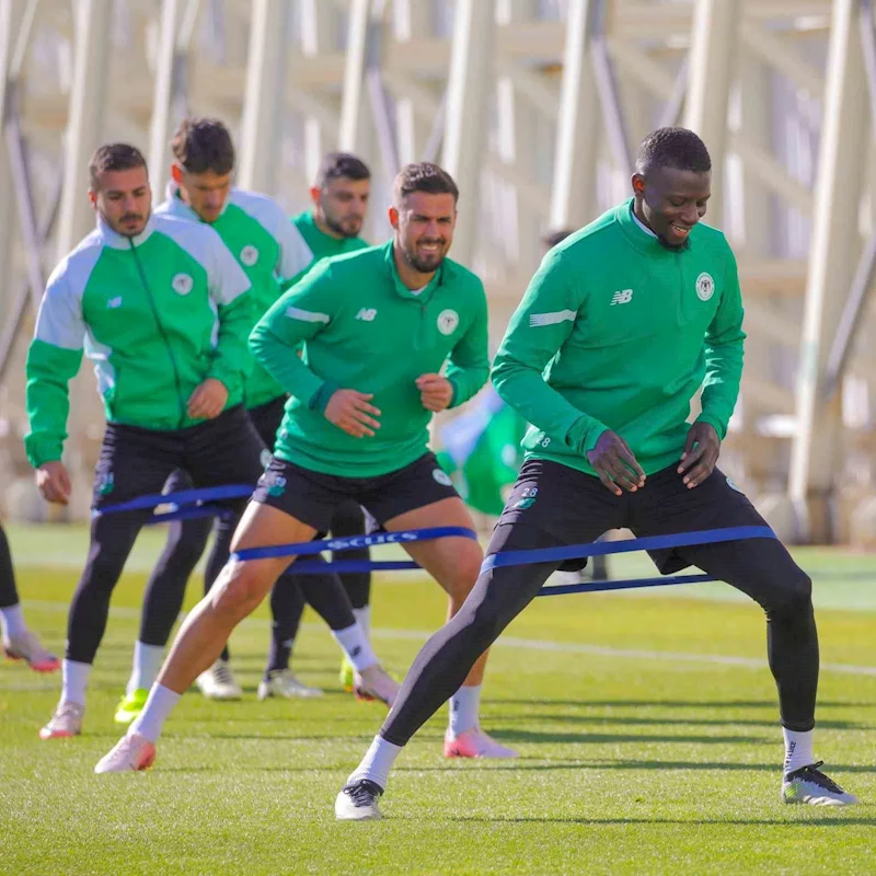 Konyaspor’da Göztepe maçı hazırlıkları sürüyor
